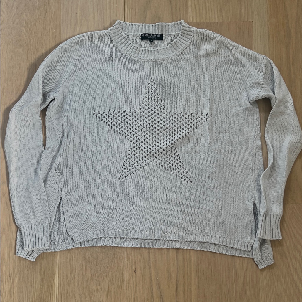 Central Park West Light Gray Star Knit Sweater Small